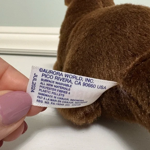 Aurora River Otter Plush 8” Flops Realistic Stuffed Animal Toy New NWT Gifts - Picture 6 of 7